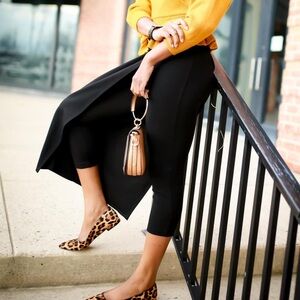 Betabrand The Sassiest Pants Medium Petite Black NWT NIB